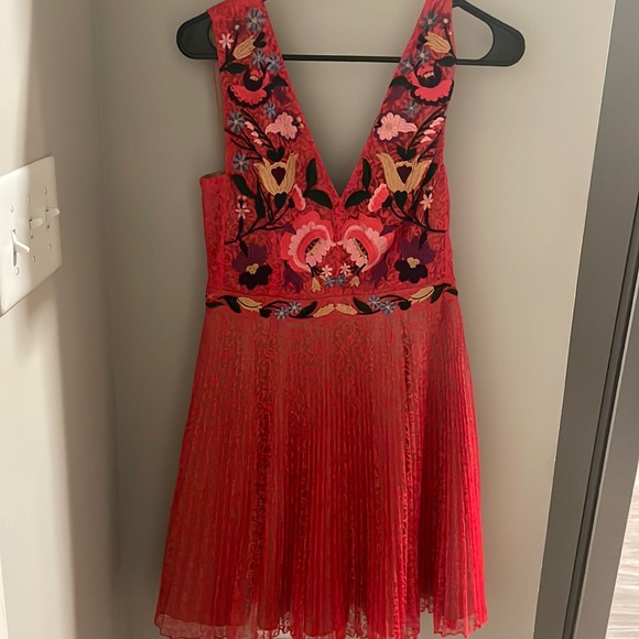 French Connection Dress NWOT - Picture 2 of 6